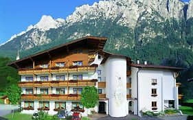 Daskaiser - Dein Gartenhotel In Tirol Ebbs 3*
